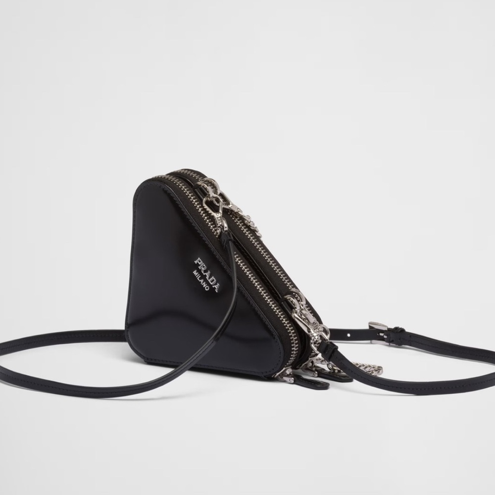 LUXURY MINI TRIANGLE BAG!